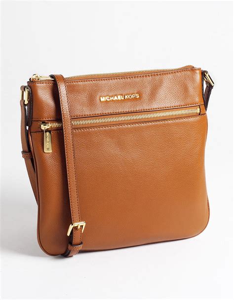 crossbody bags michael kors.